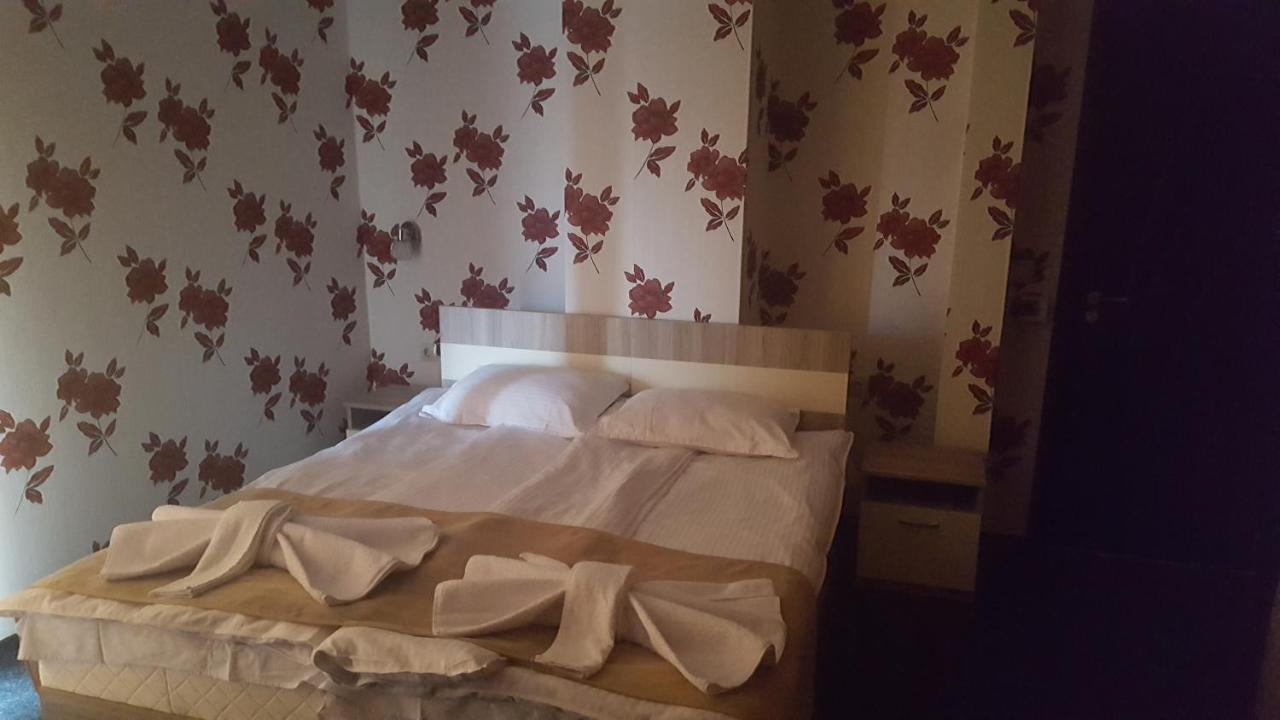 Sirakovata Kushta Hotel Sapareva Banya Ngoại thất bức ảnh